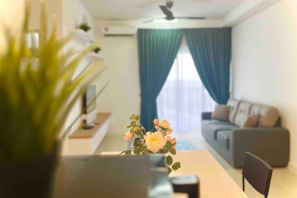 Alanis 3br Free Wifi + Netflix * Sepang
